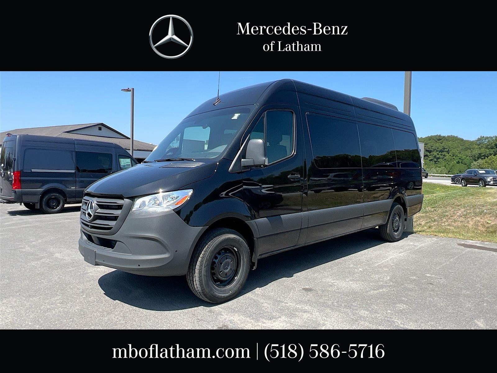 2025 Mercedes-Benz Sprinter Passenger Van Base's photo