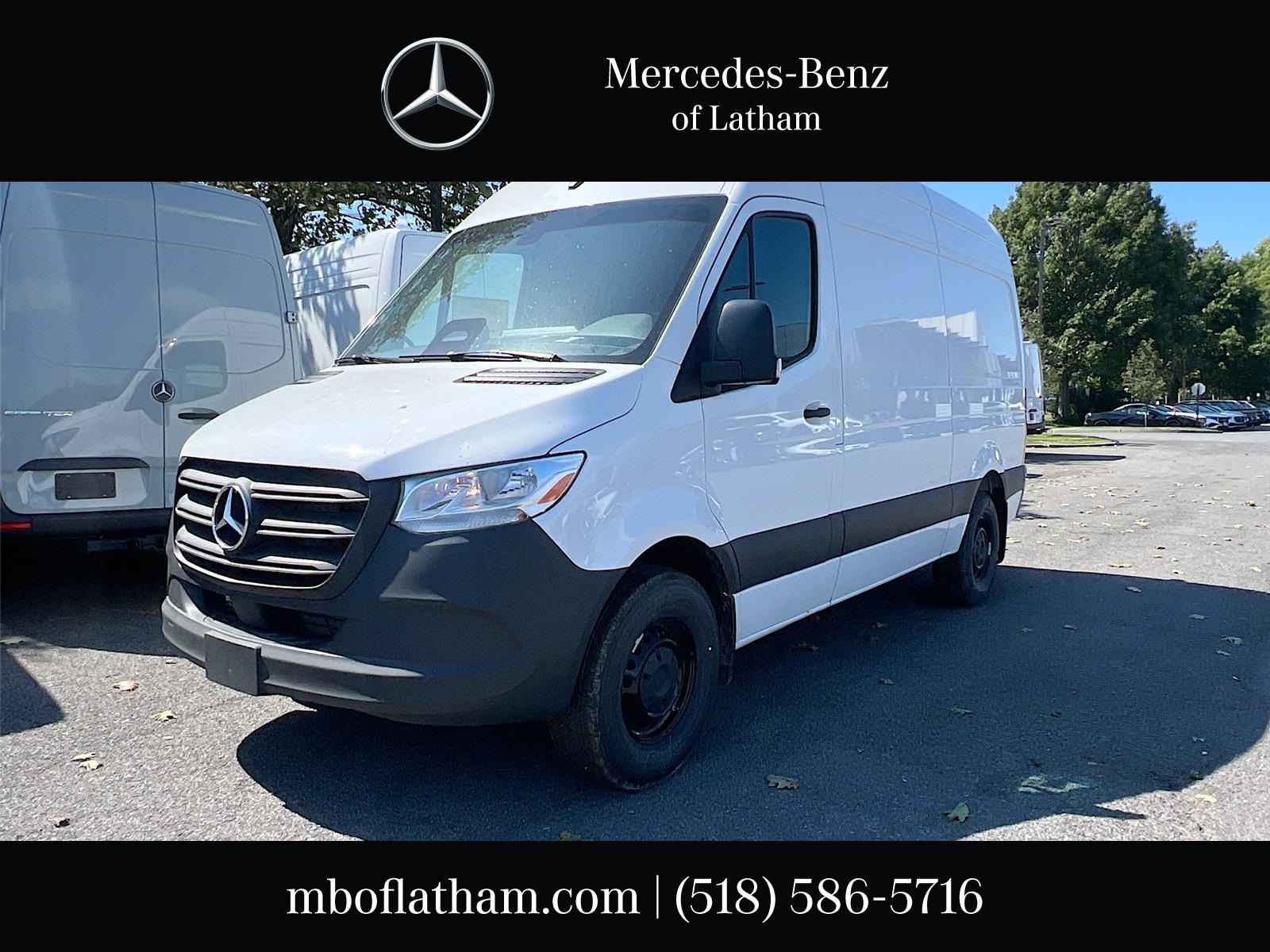 2025 Mercedes-Benz Sprinter Cargo Van Base's photo