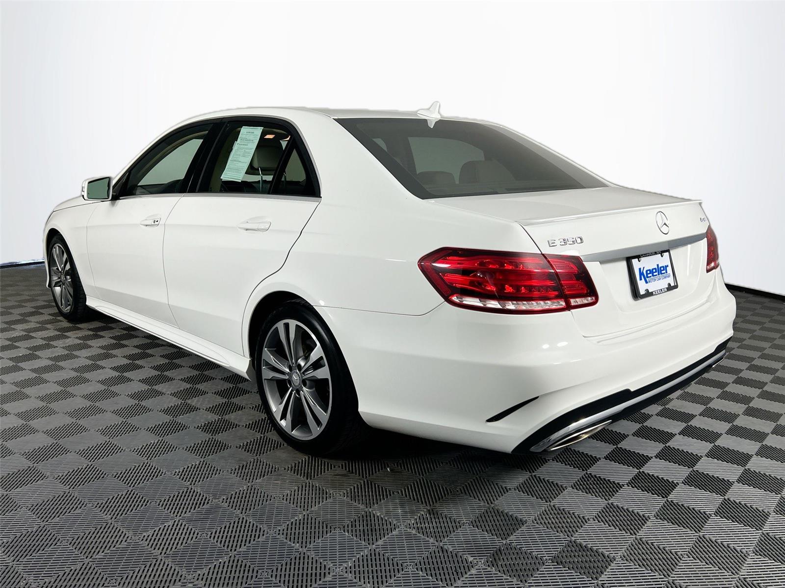 2016 Mercedes Benz E 350 Sport photo 2