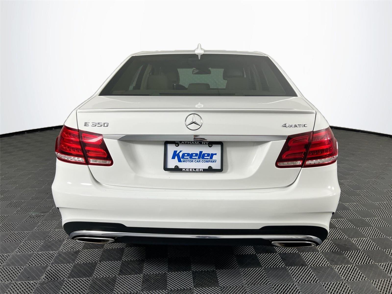 2016 Mercedes Benz E 350 Sport photo 3