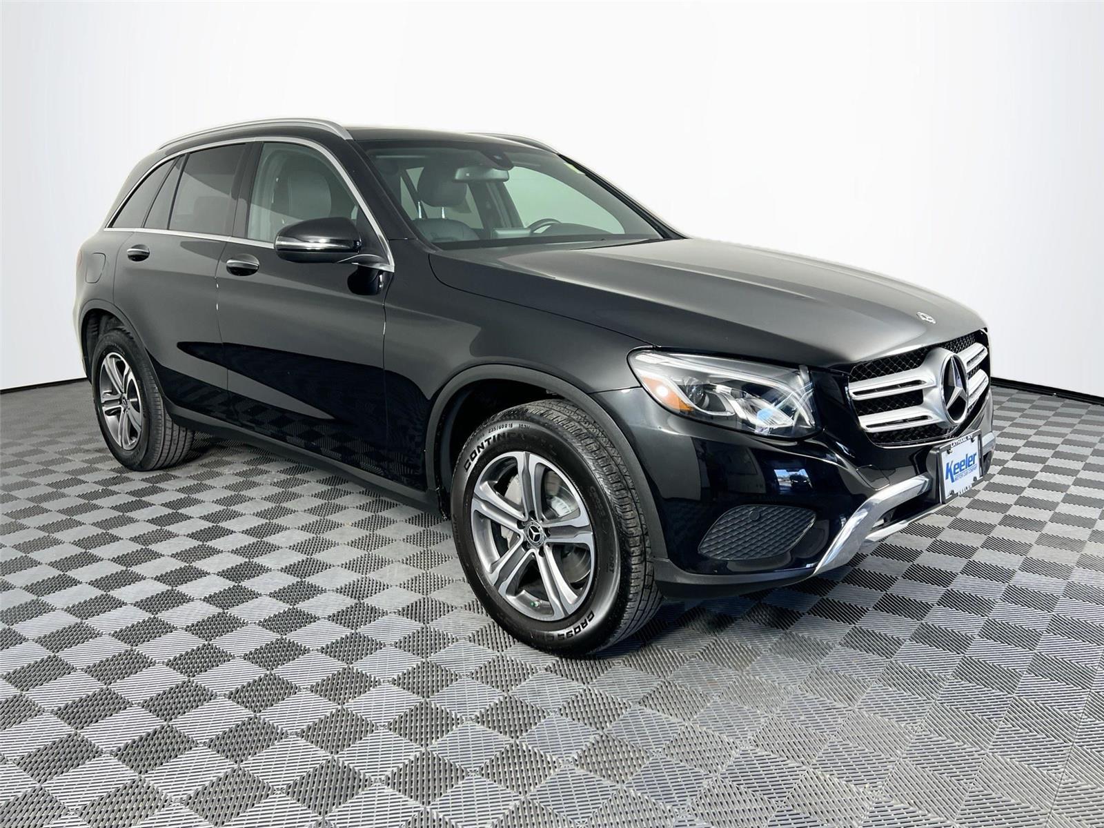 2019 Mercedes Benz GLC 300 4MATIC photo 3