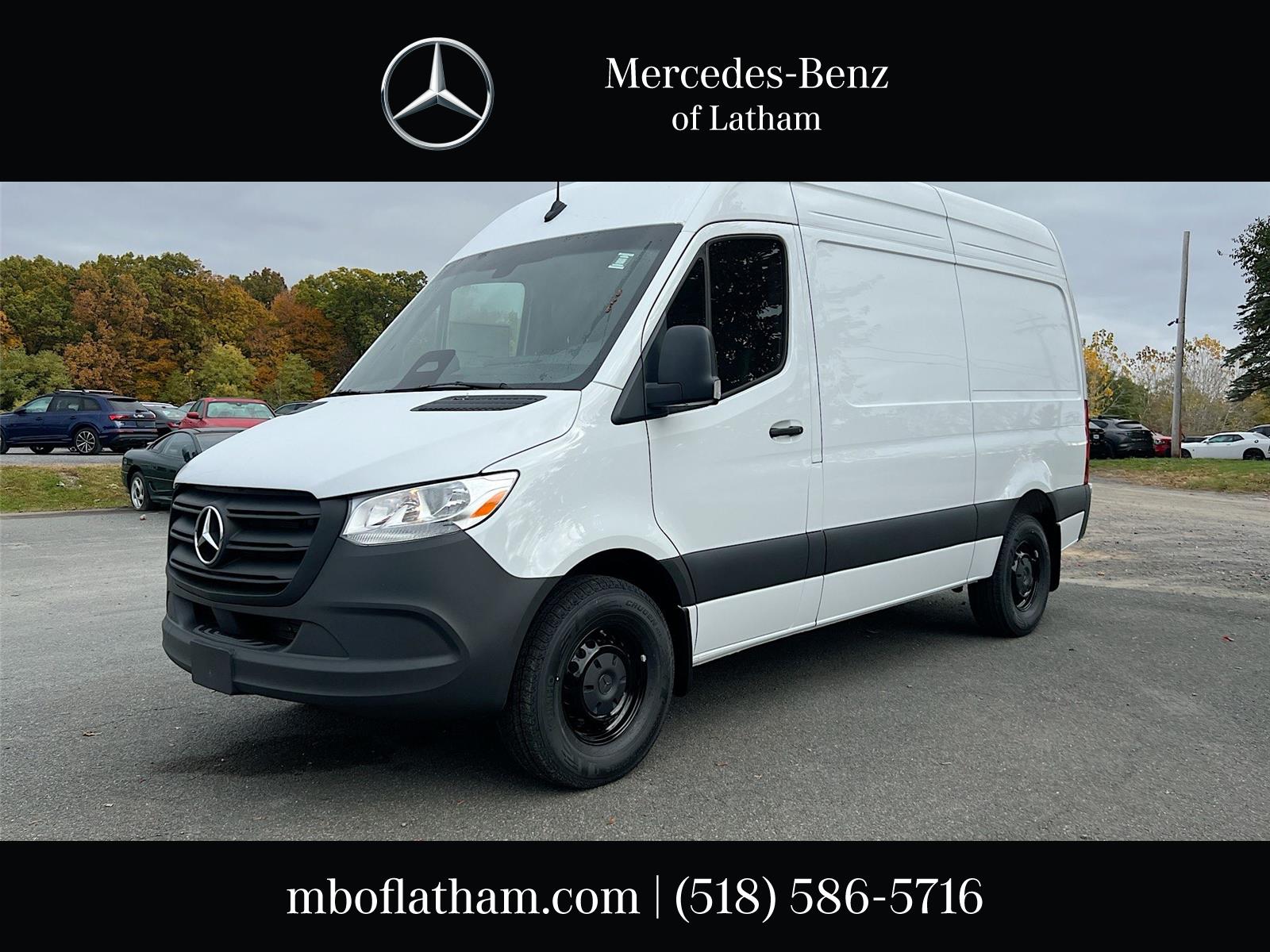 2026 Mercedes-Benz Sprinter Cargo Van Base's photo