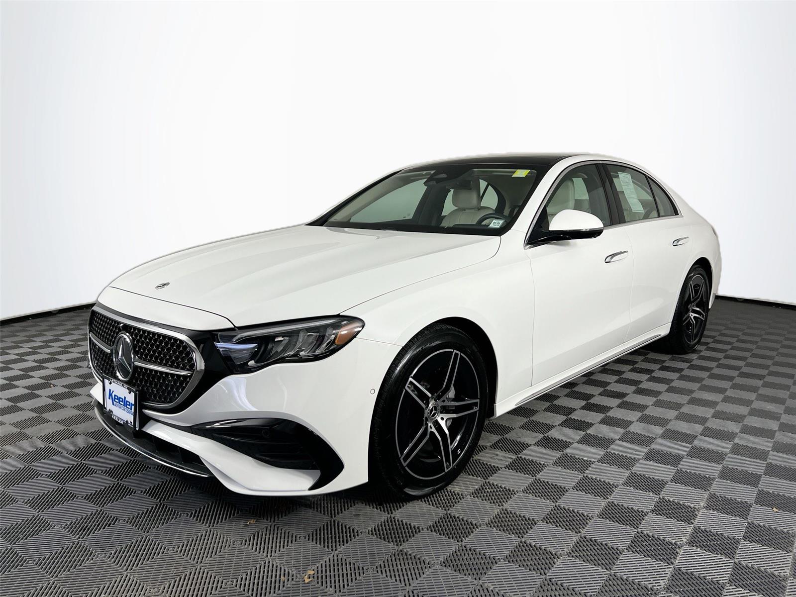 2025 Mercedes Benz E 4MATIC 350 photo 2