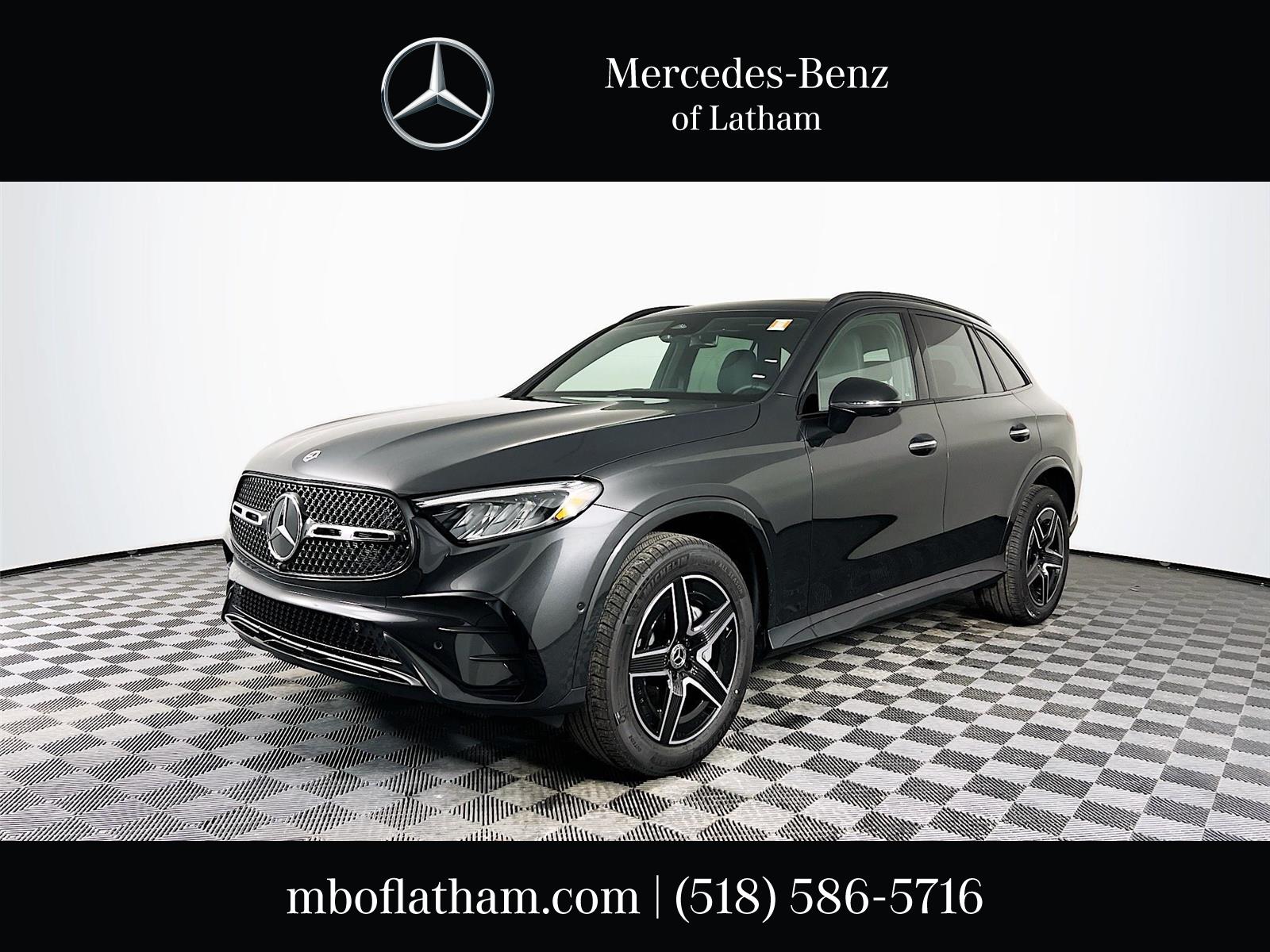 2025 Mercedes-Benz GLC Base's photo