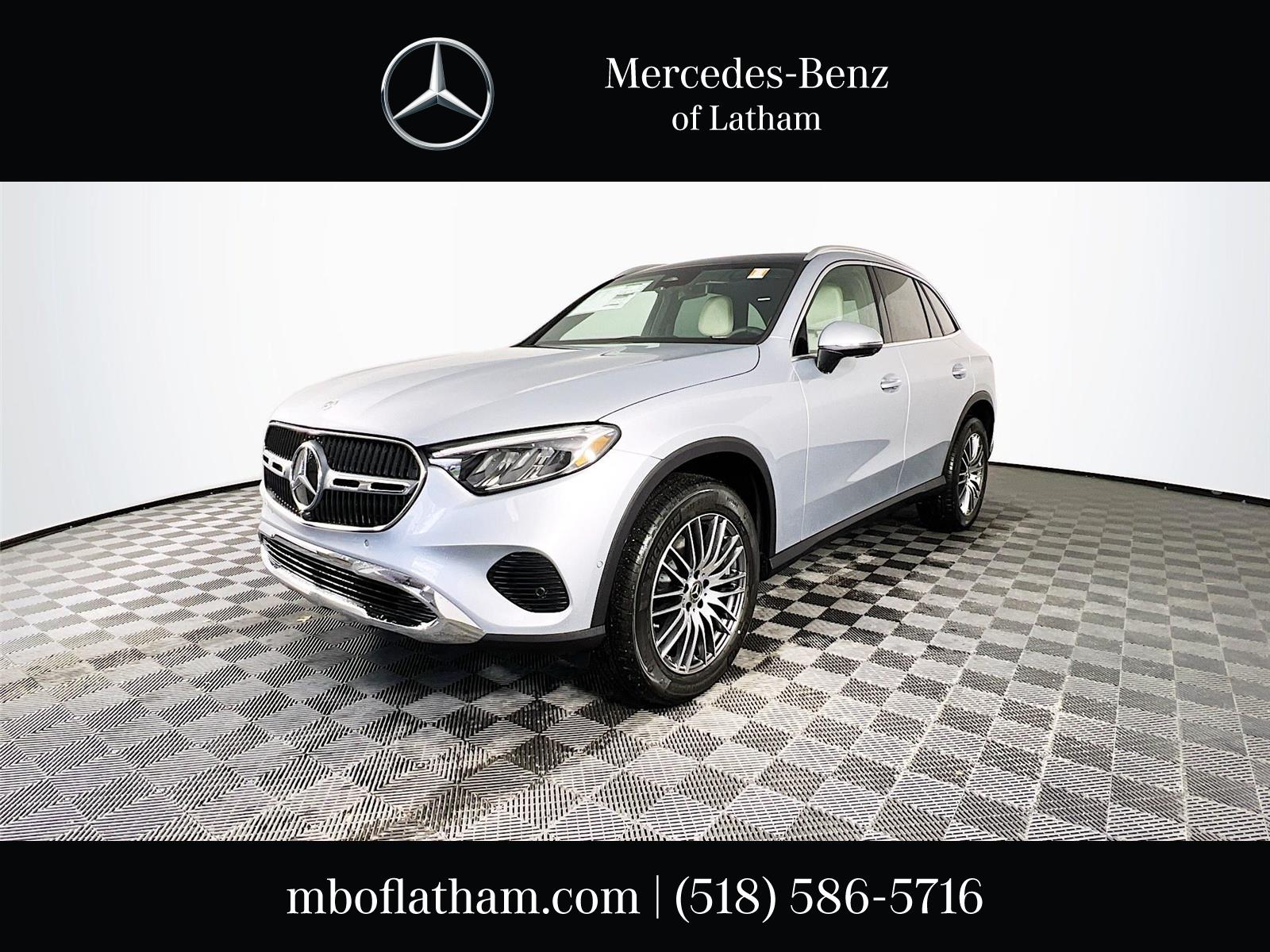 2025 Mercedes Benz GLC 300 4MATIC photo 4