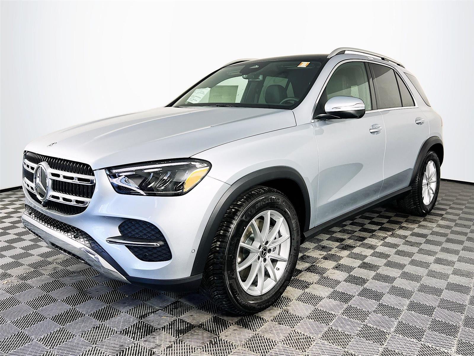 2025 Mercedes Benz GLE 450 4MATIC photo 2
