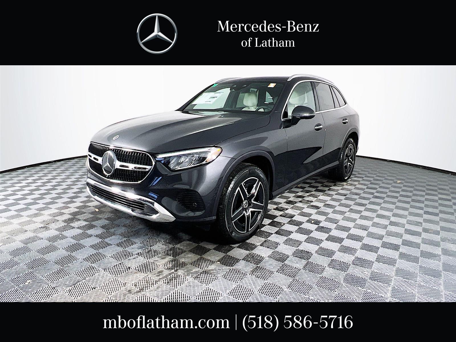 2026 Mercedes-Benz GLC Base's photo