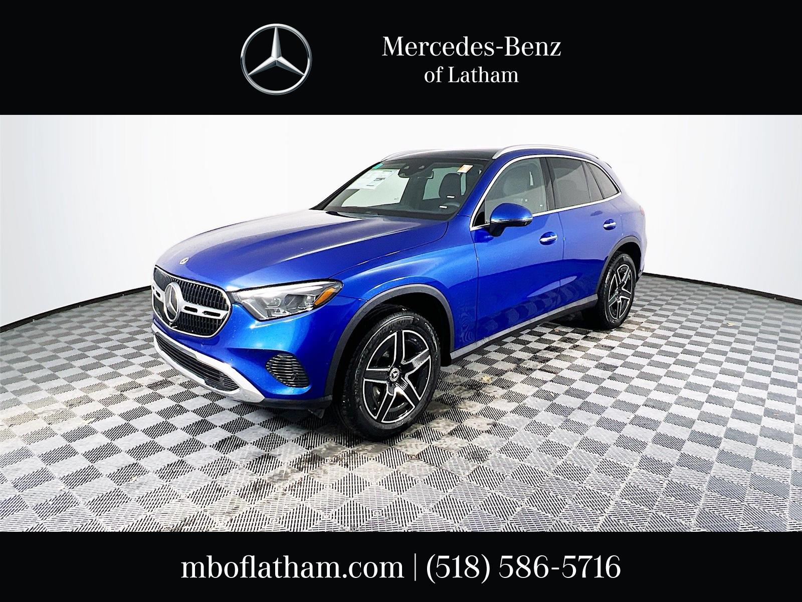 2026 Mercedes-Benz GLC Base's photo