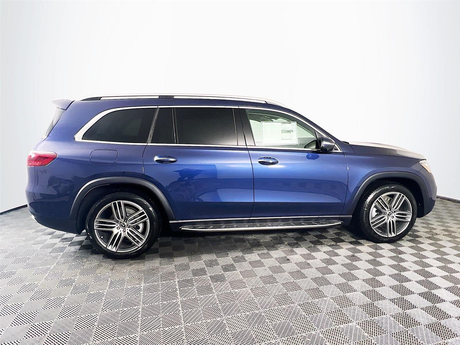 2026 Mercedes-Benz GLS Base - Photo 7