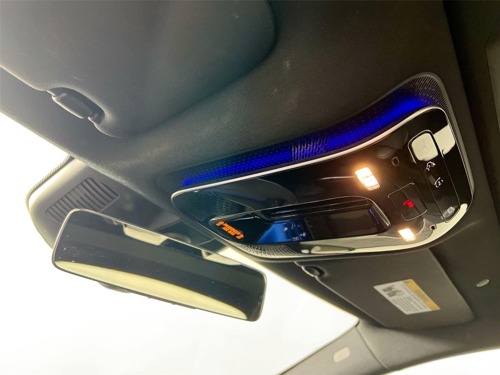 2022 Mercedes-Benz C-Class Sedan C 300 - Photo 11