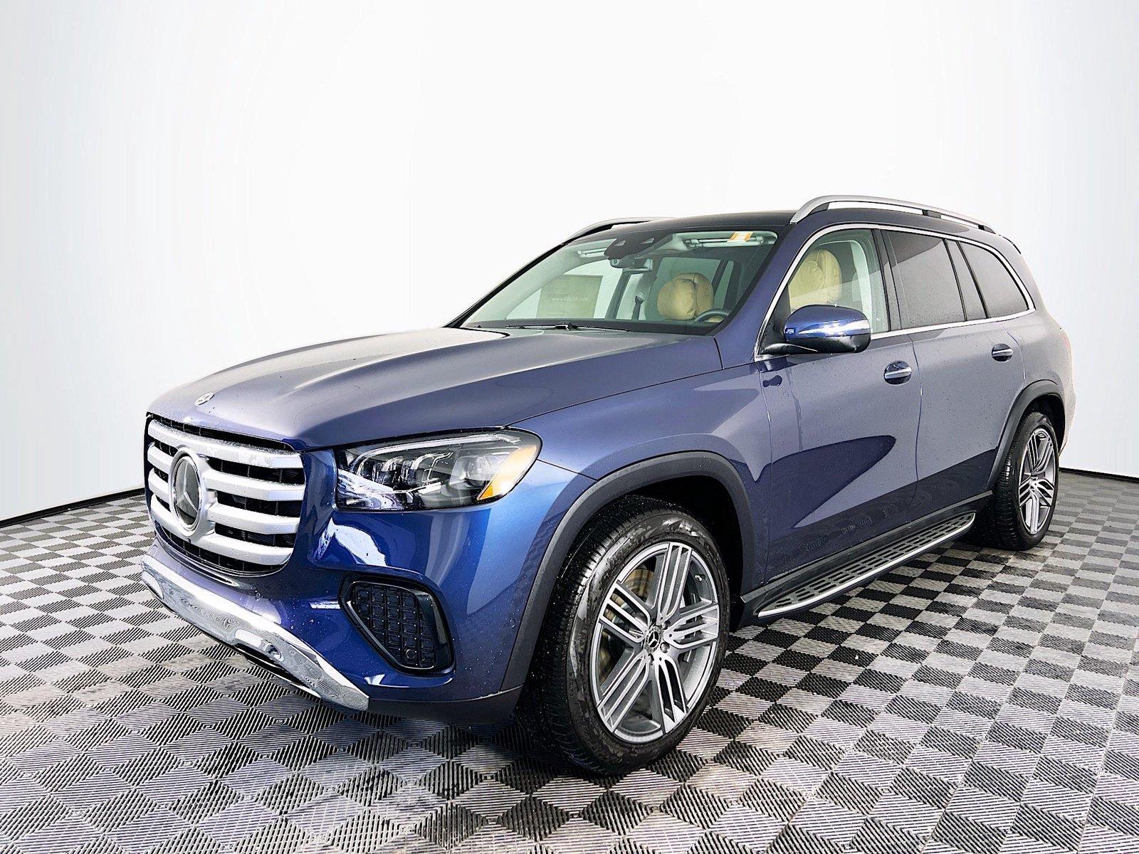 2026 Mercedes-Benz GLS Base - Photo 2