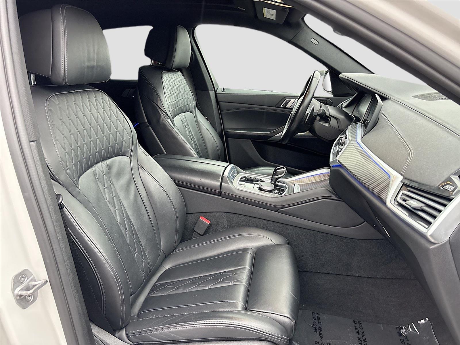 2023 BMW X6 xDrive40i