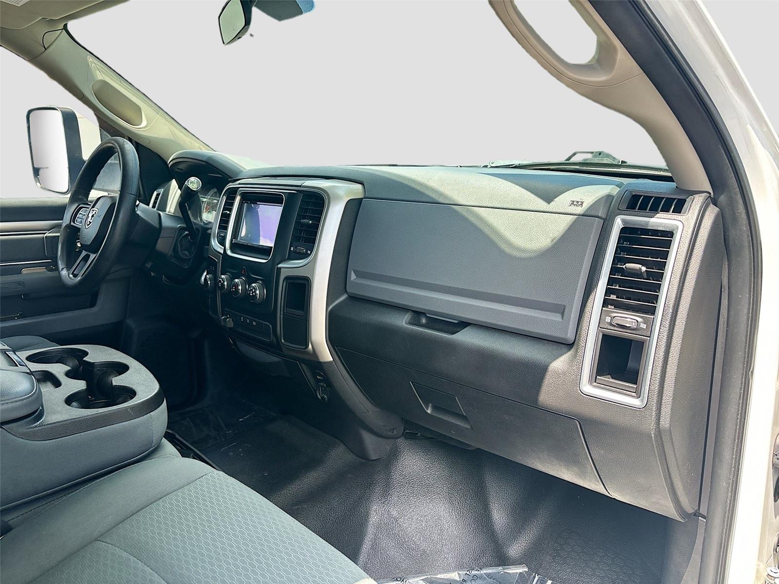 2017 Ram 3500 SLT