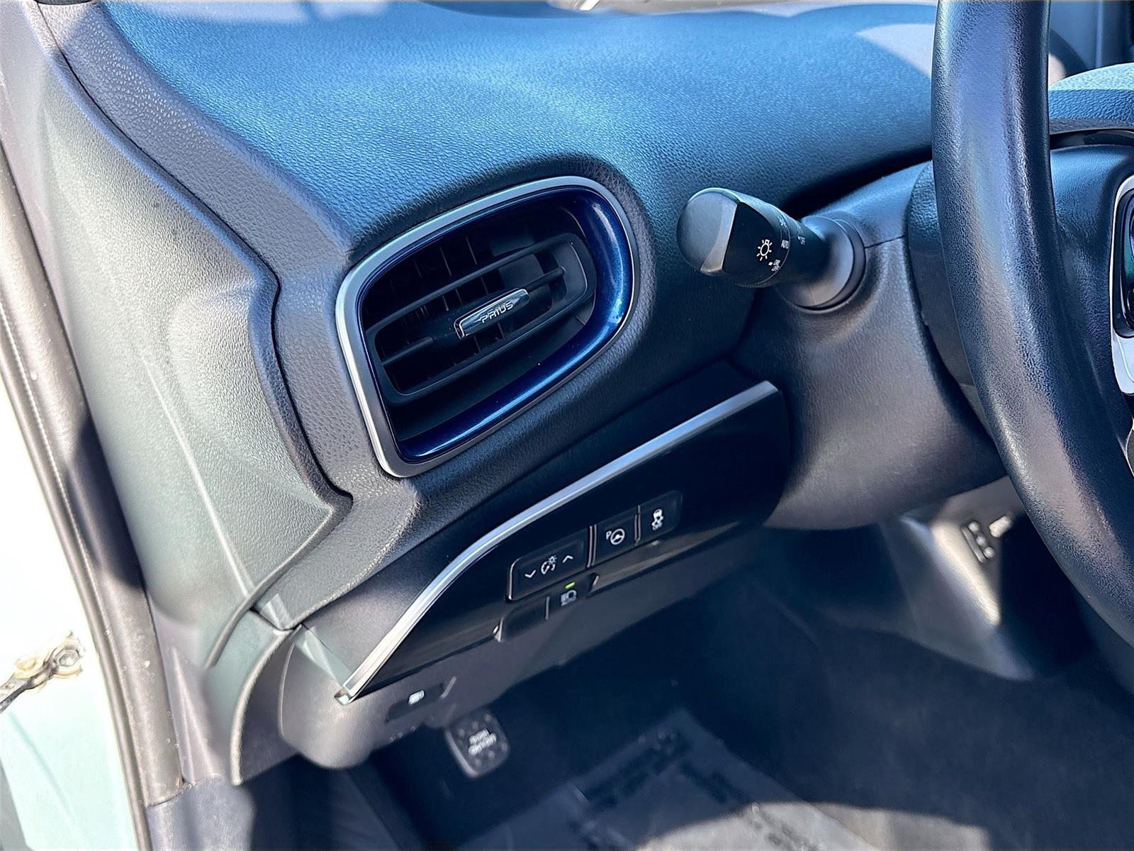 2018 Toyota Prius Four Touring