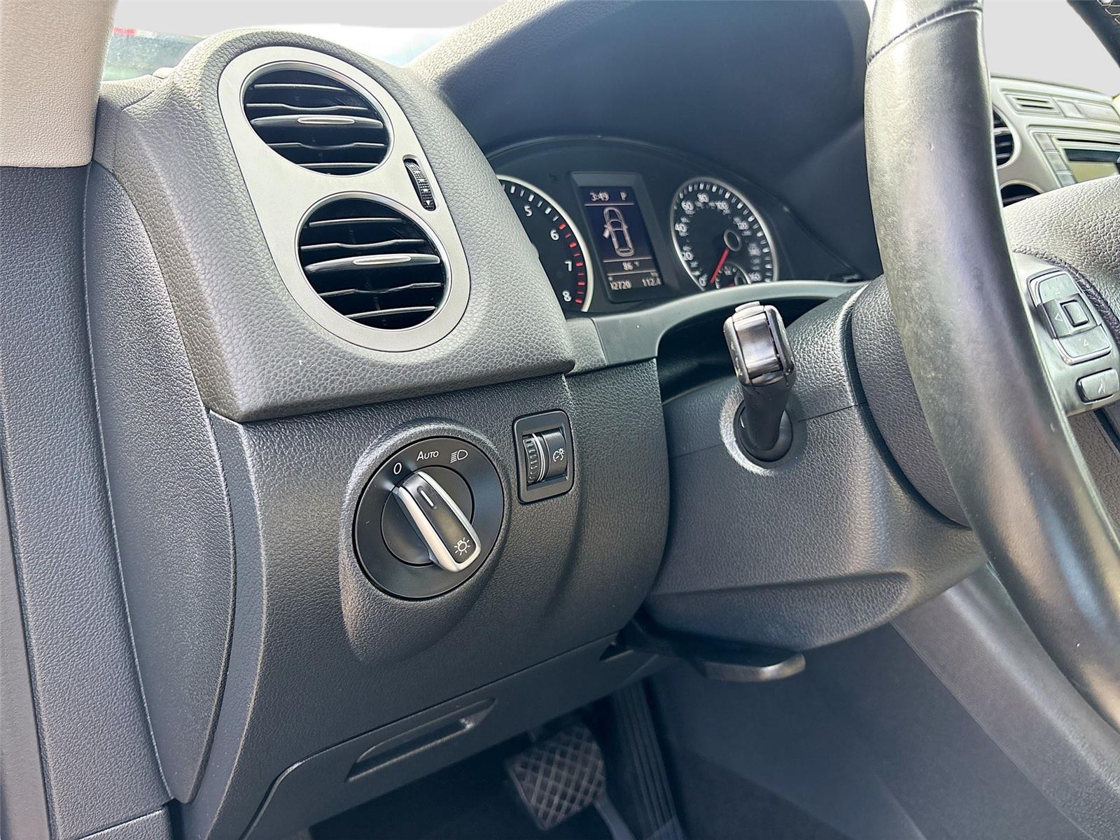 2016 Volkswagen Tiguan S