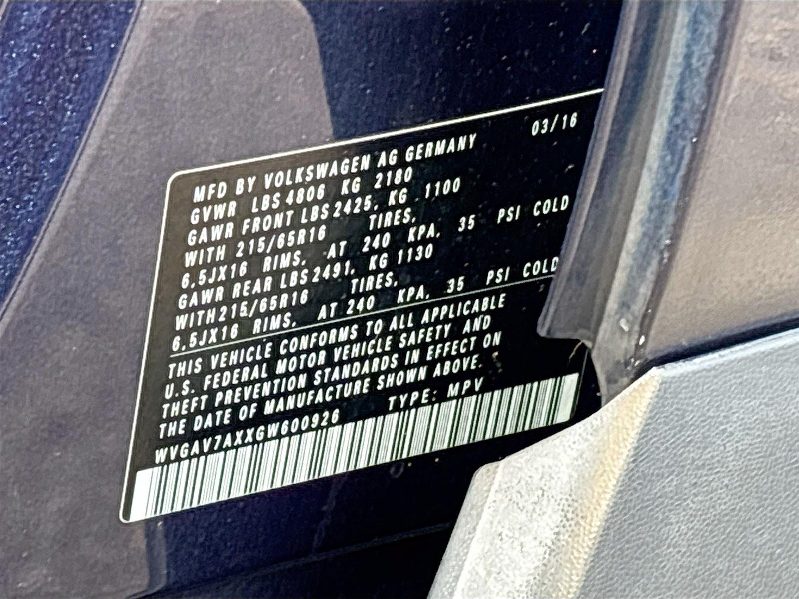 2016 Volkswagen Tiguan S