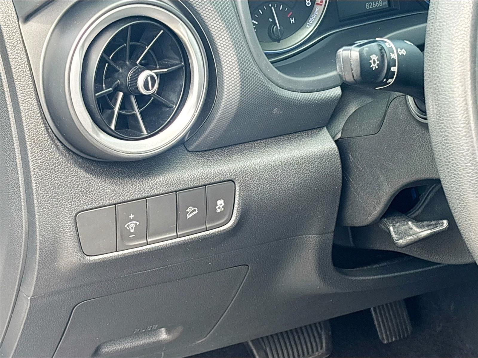 2022 Hyundai Kona SE