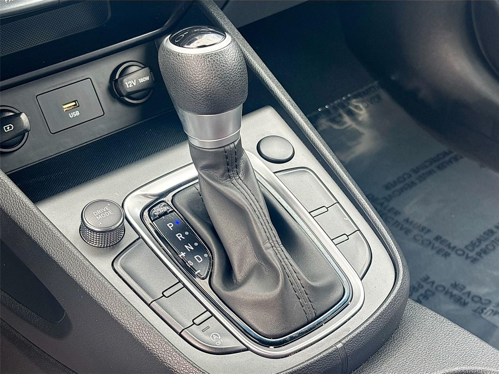 2022 Hyundai Kona SE