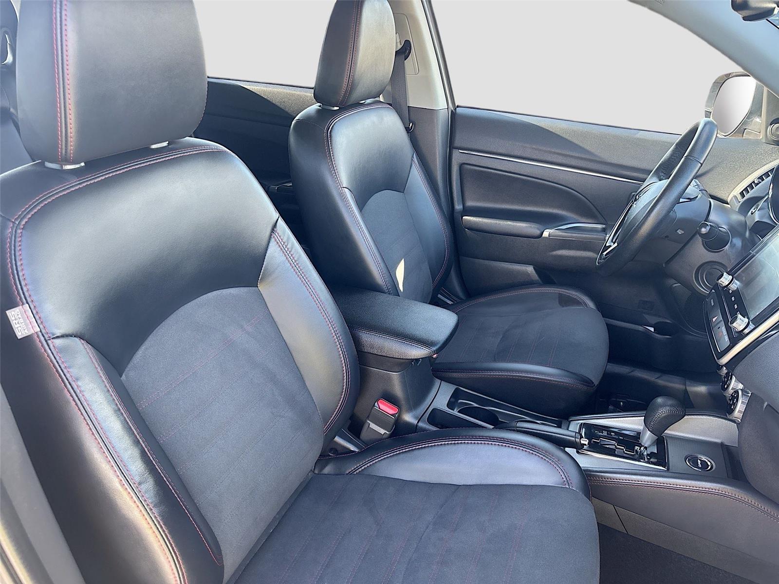 2024 Mitsubishi Outlander Sport S