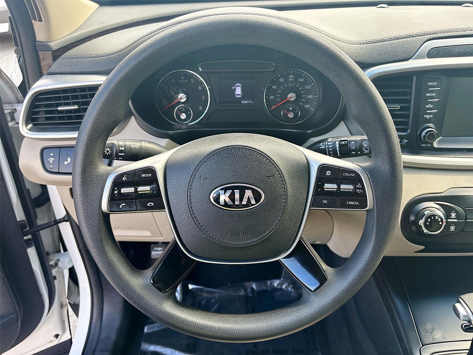2019 Kia Sorento LX