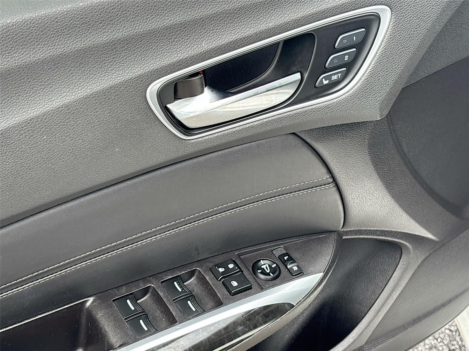 2020 Acura TLX w/Technology Pkg