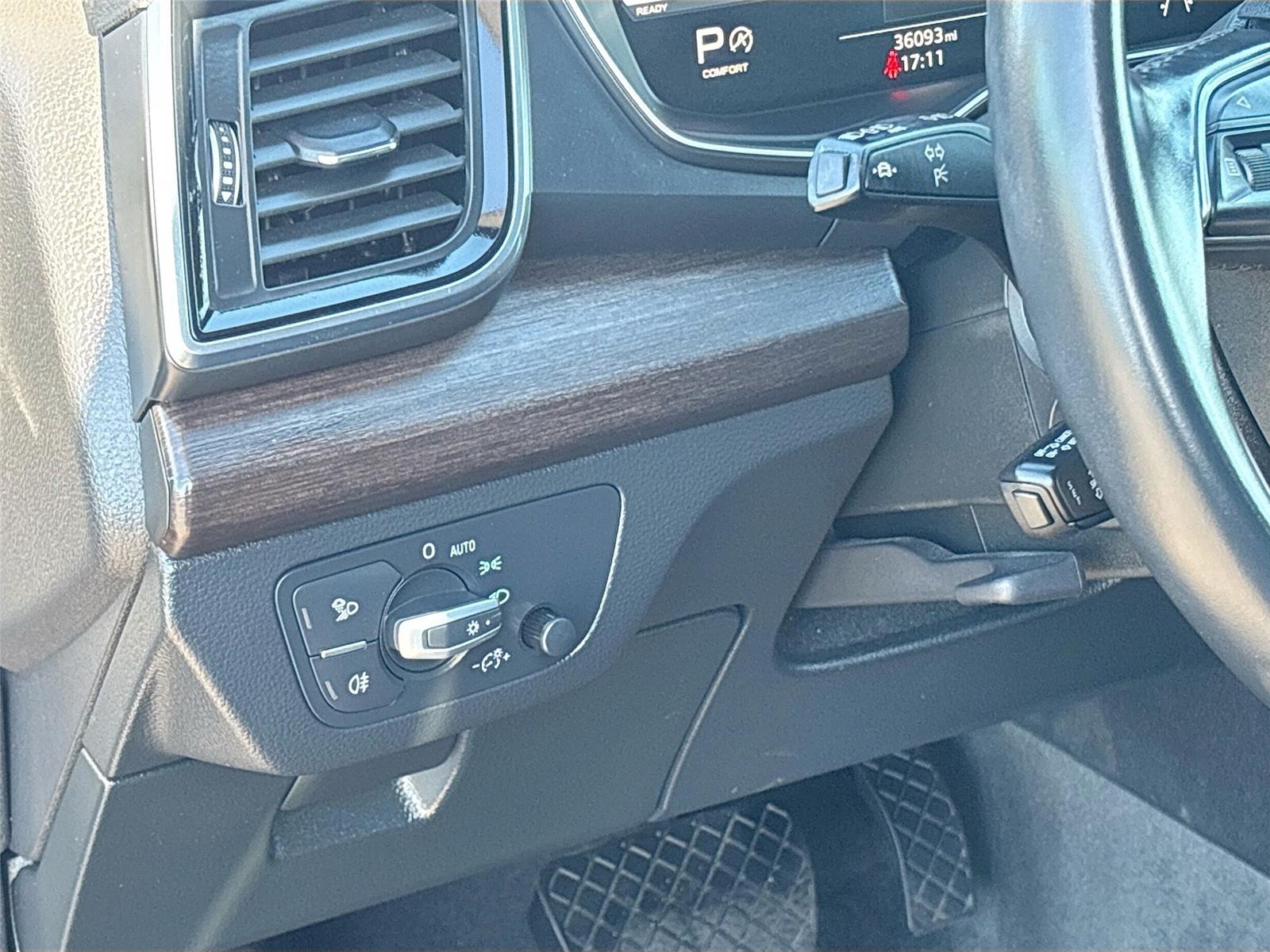 2022 Audi Q5 Sportback S line Premium Plus