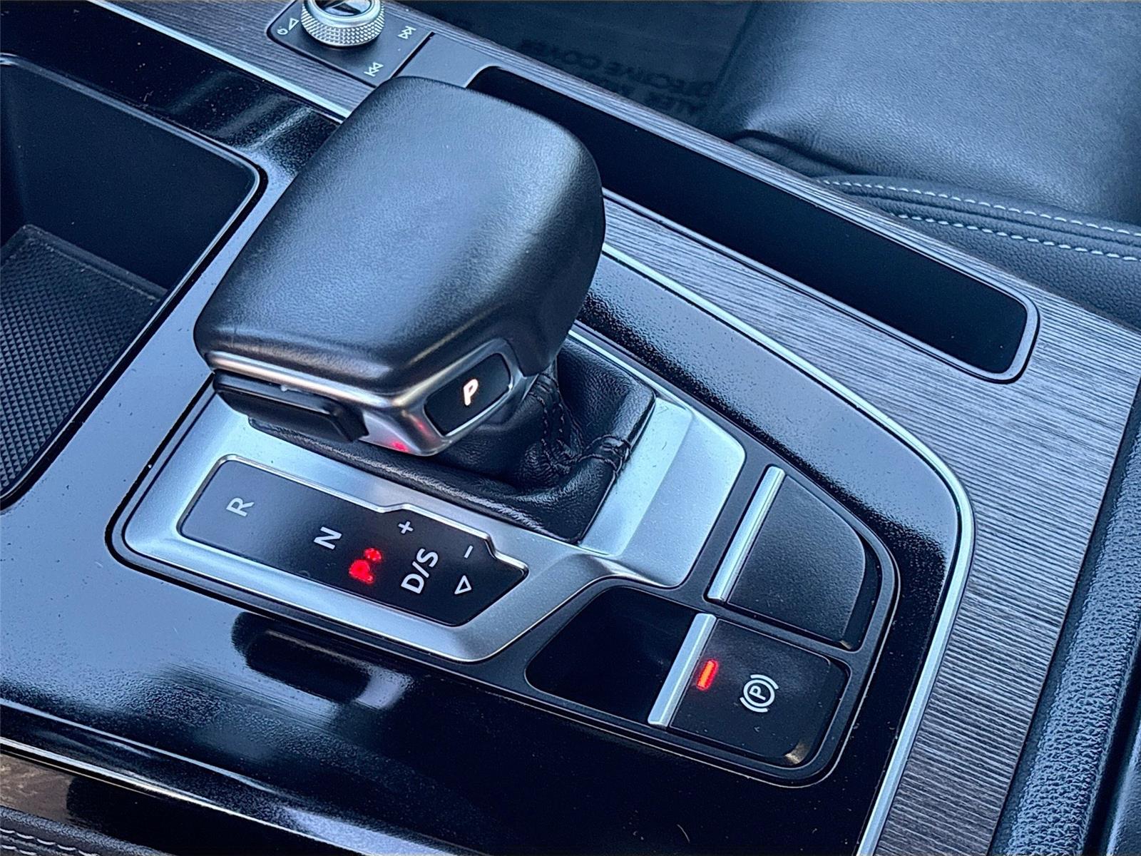 2022 Audi Q5 Sportback S line Premium Plus