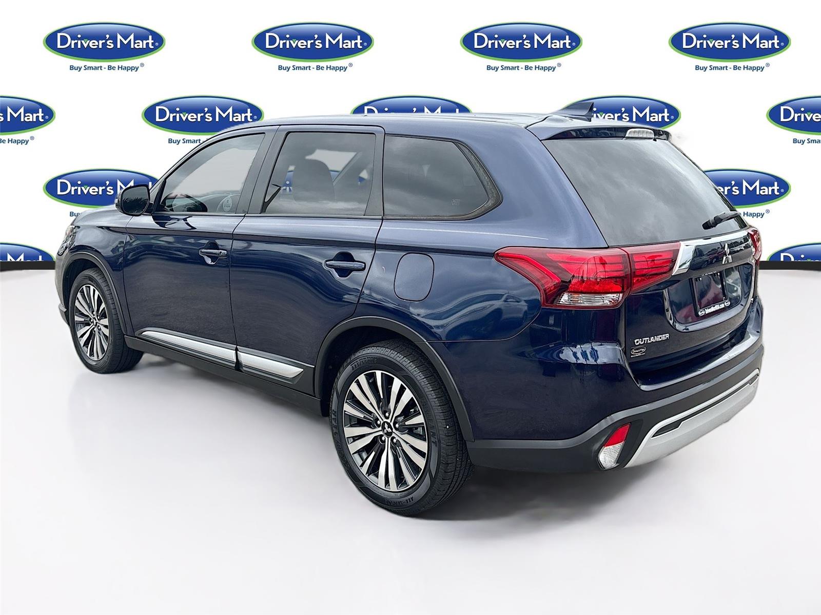 2020 Mitsubishi Outlander SE