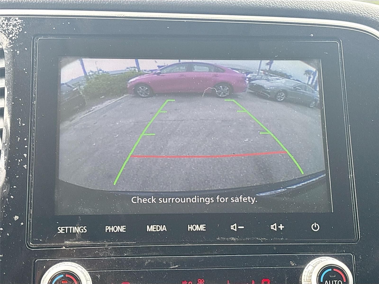 2020 Mitsubishi Outlander SE