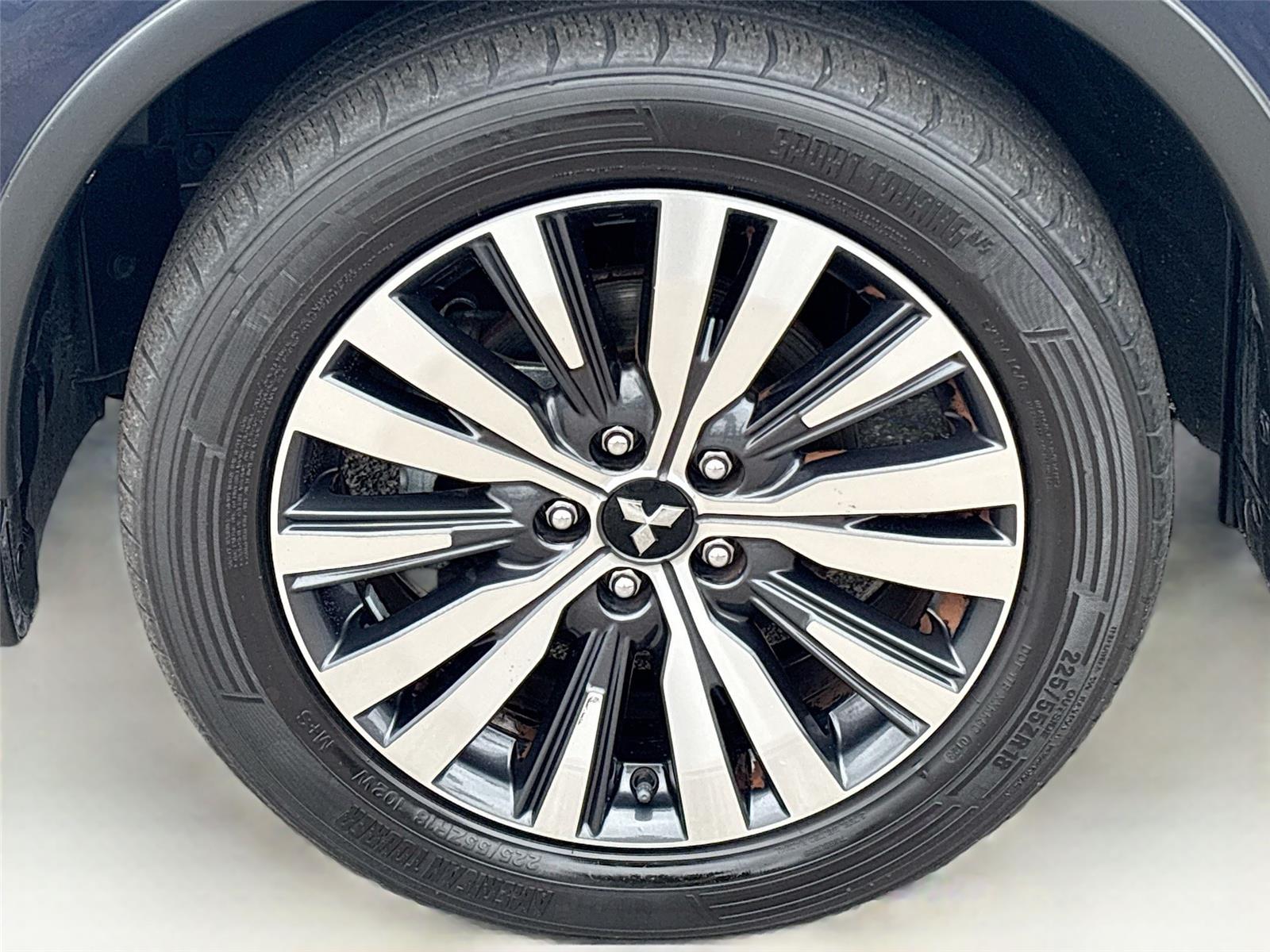 2020 Mitsubishi Outlander SE