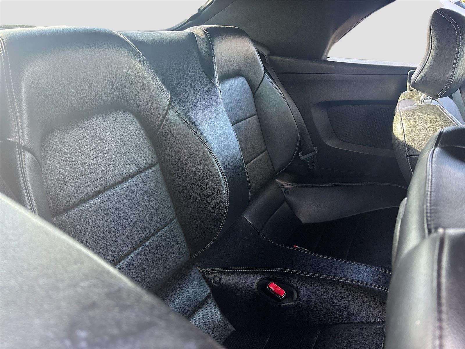 2016 Ford Mustang EcoBoost Premium