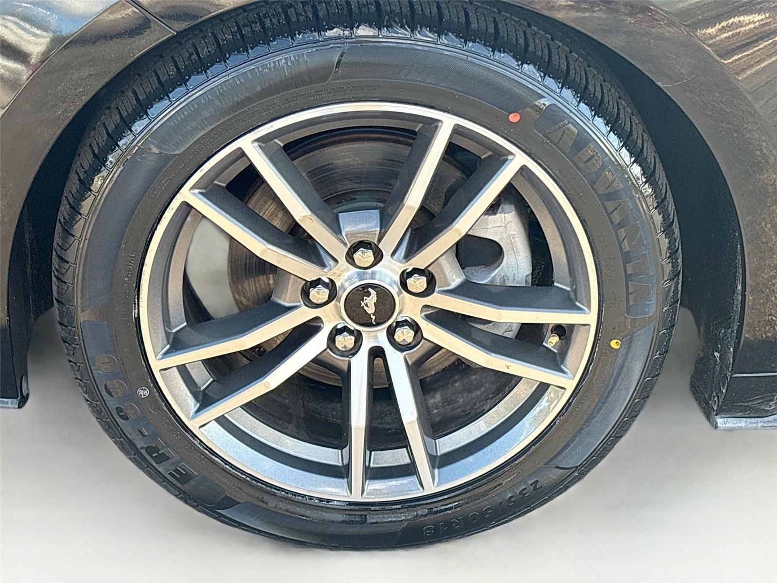 2016 Ford Mustang EcoBoost Premium