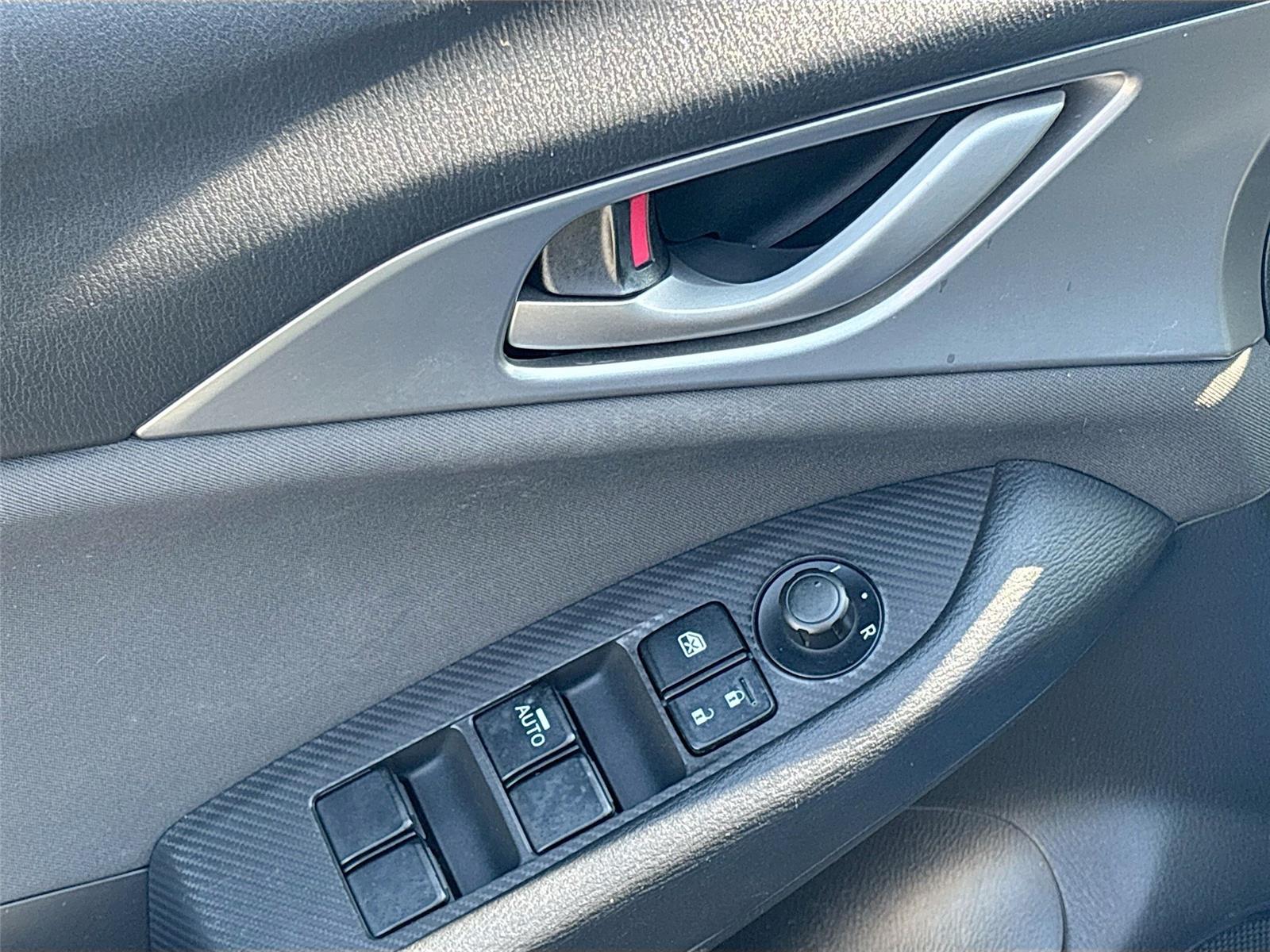 2016 Mazda CX-3 Sport