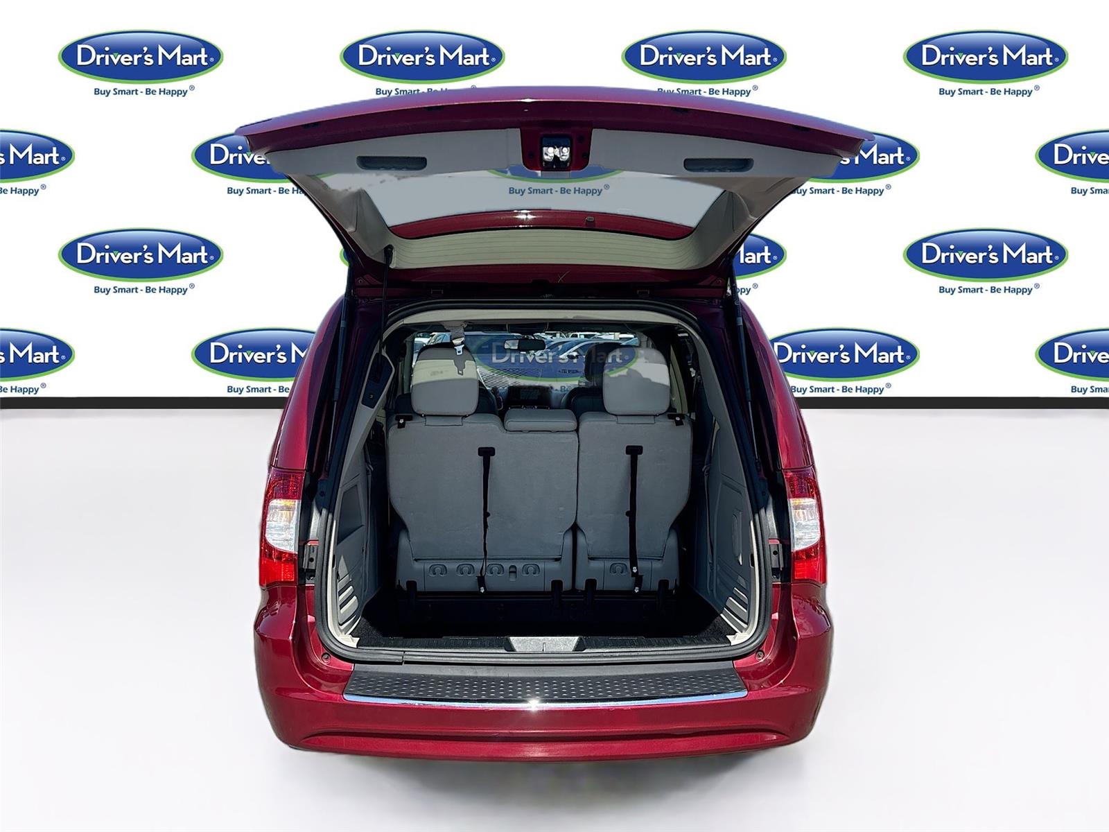 2013 Chrysler Town & Country Touring