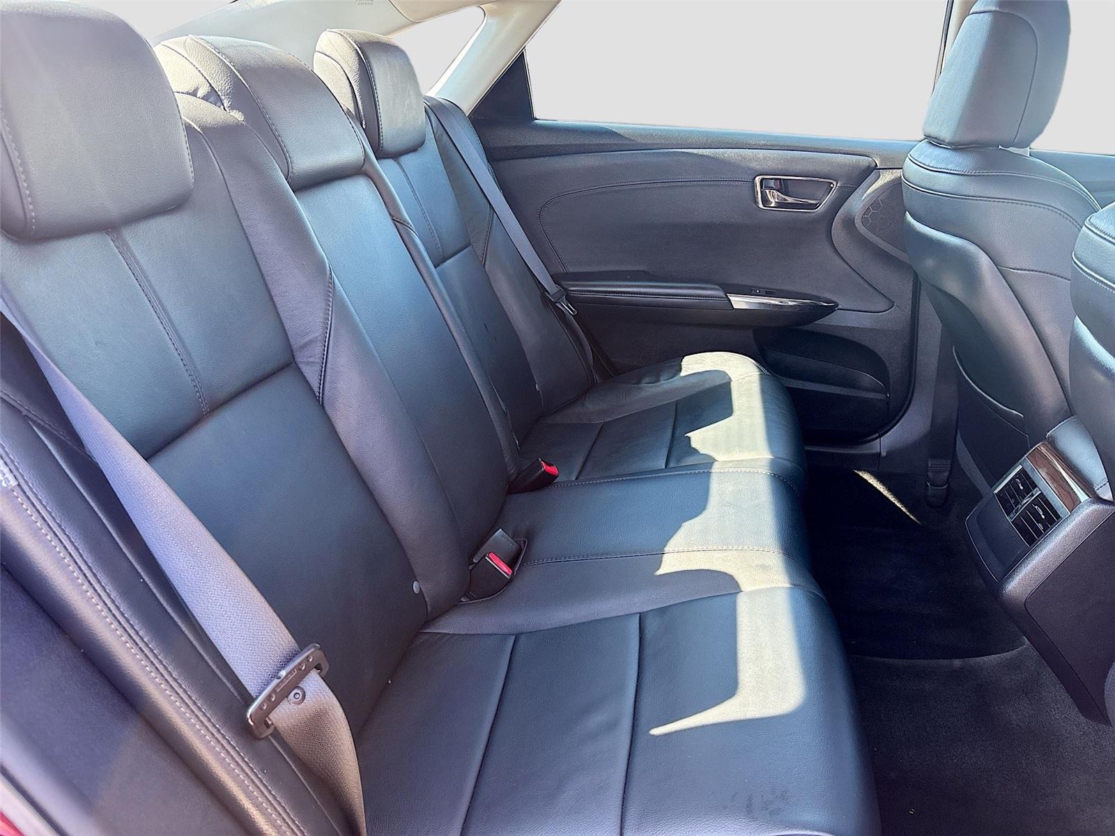 2013 Toyota Avalon XLE Touring