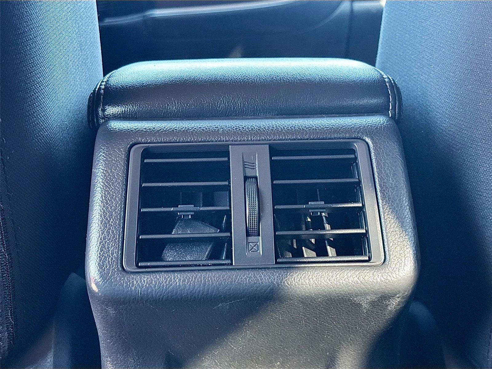 2020 Mitsubishi Outlander ES