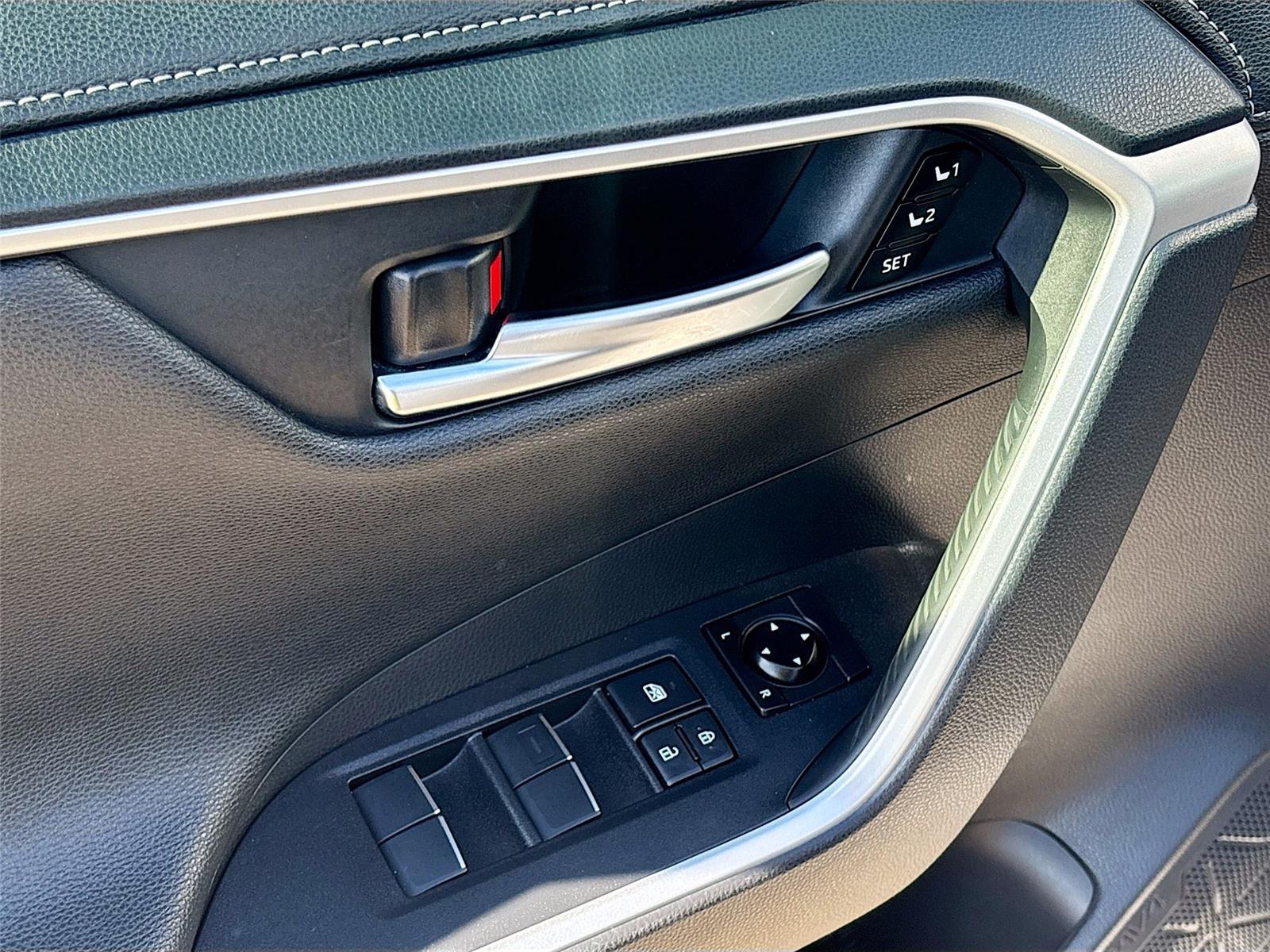 2019 Toyota RAV4 Hybrid Limited