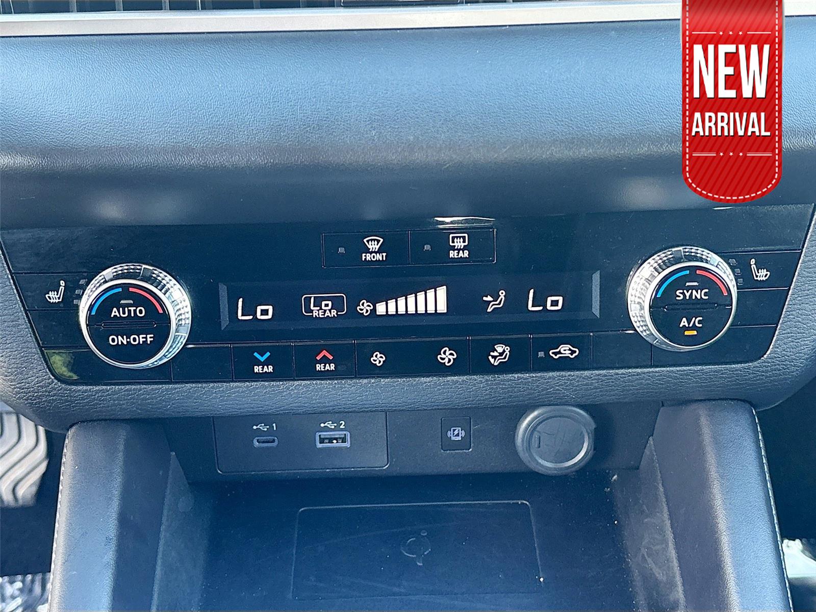 2024 Mitsubishi Outlander SEL