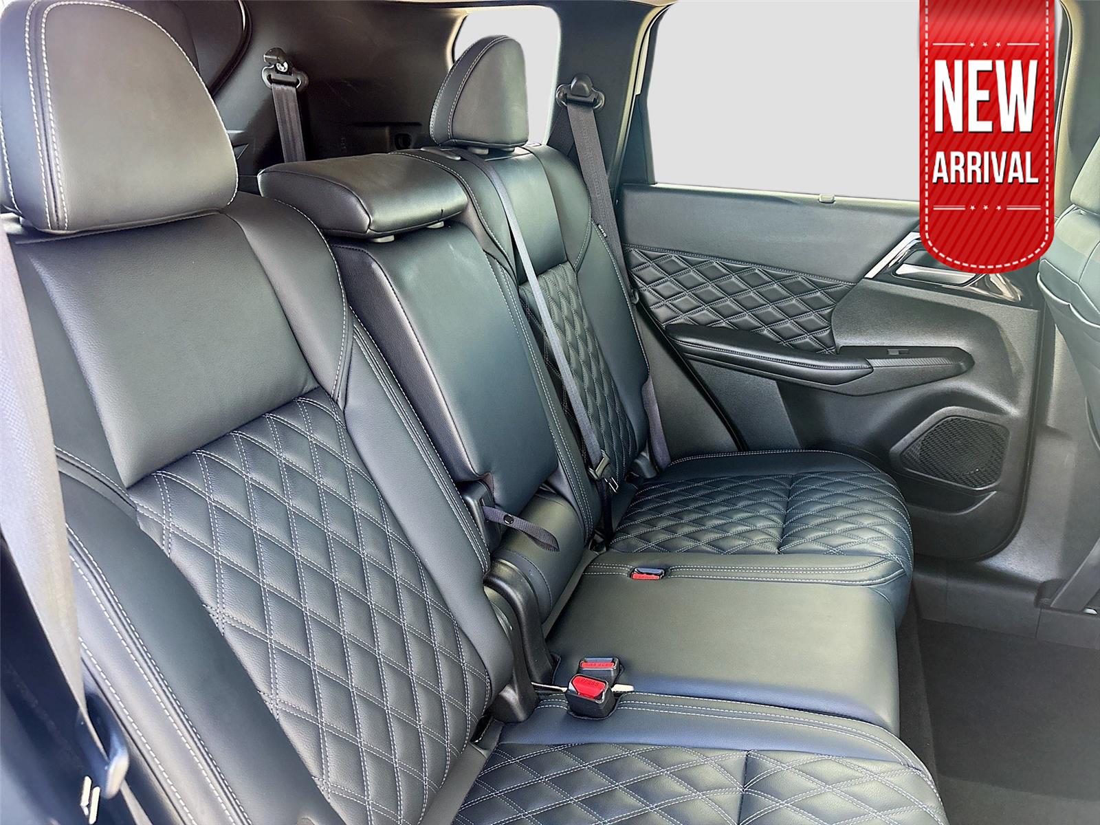 2024 Mitsubishi Outlander SEL