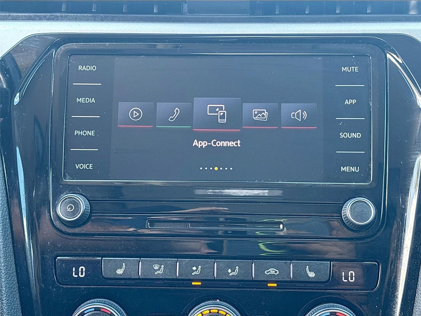 2020 Volkswagen Passat 2.0T SE