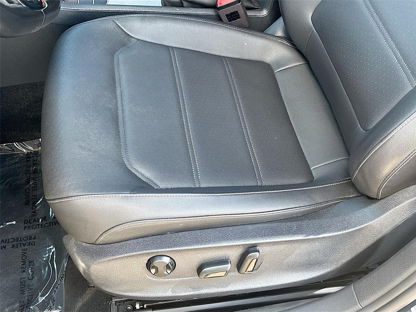 2020 Volkswagen Passat 2.0T SE