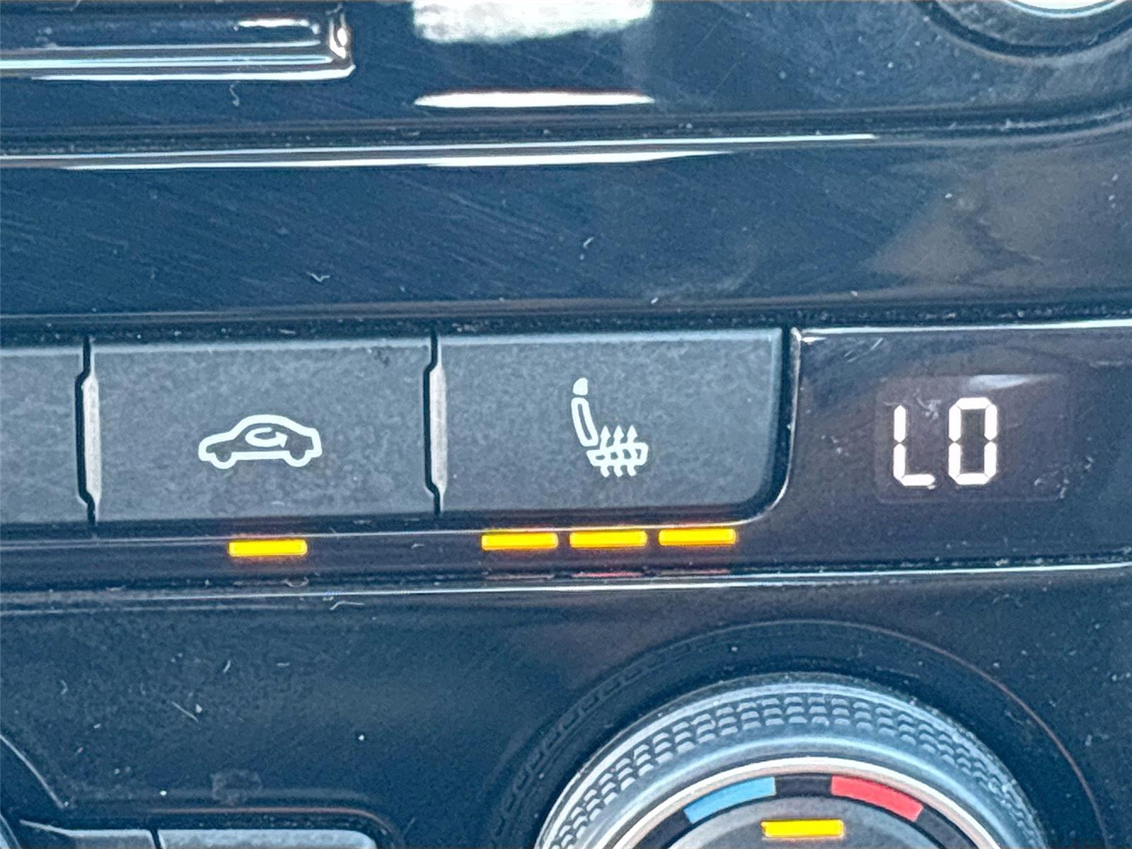 2020 Volkswagen Passat 2.0T SE