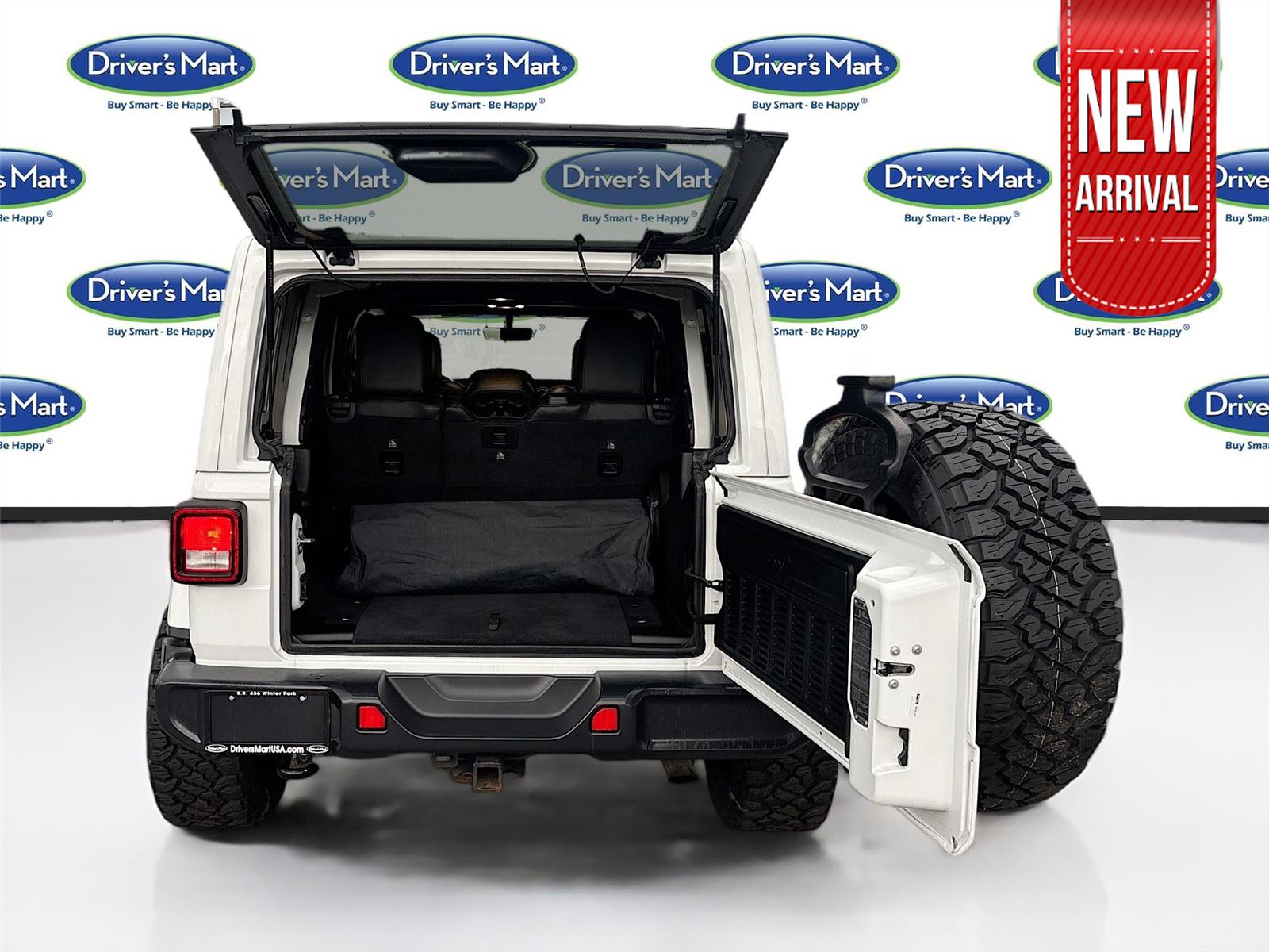 2019 Jeep Wrangler Unlimited Sahara Altitude