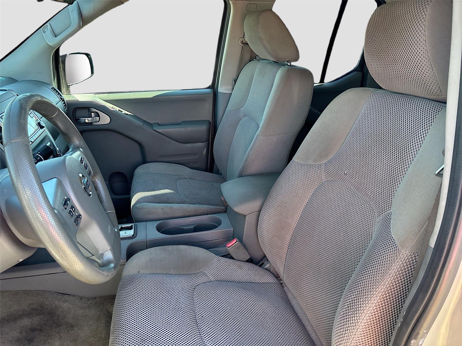 2017 Nissan Frontier SV V6