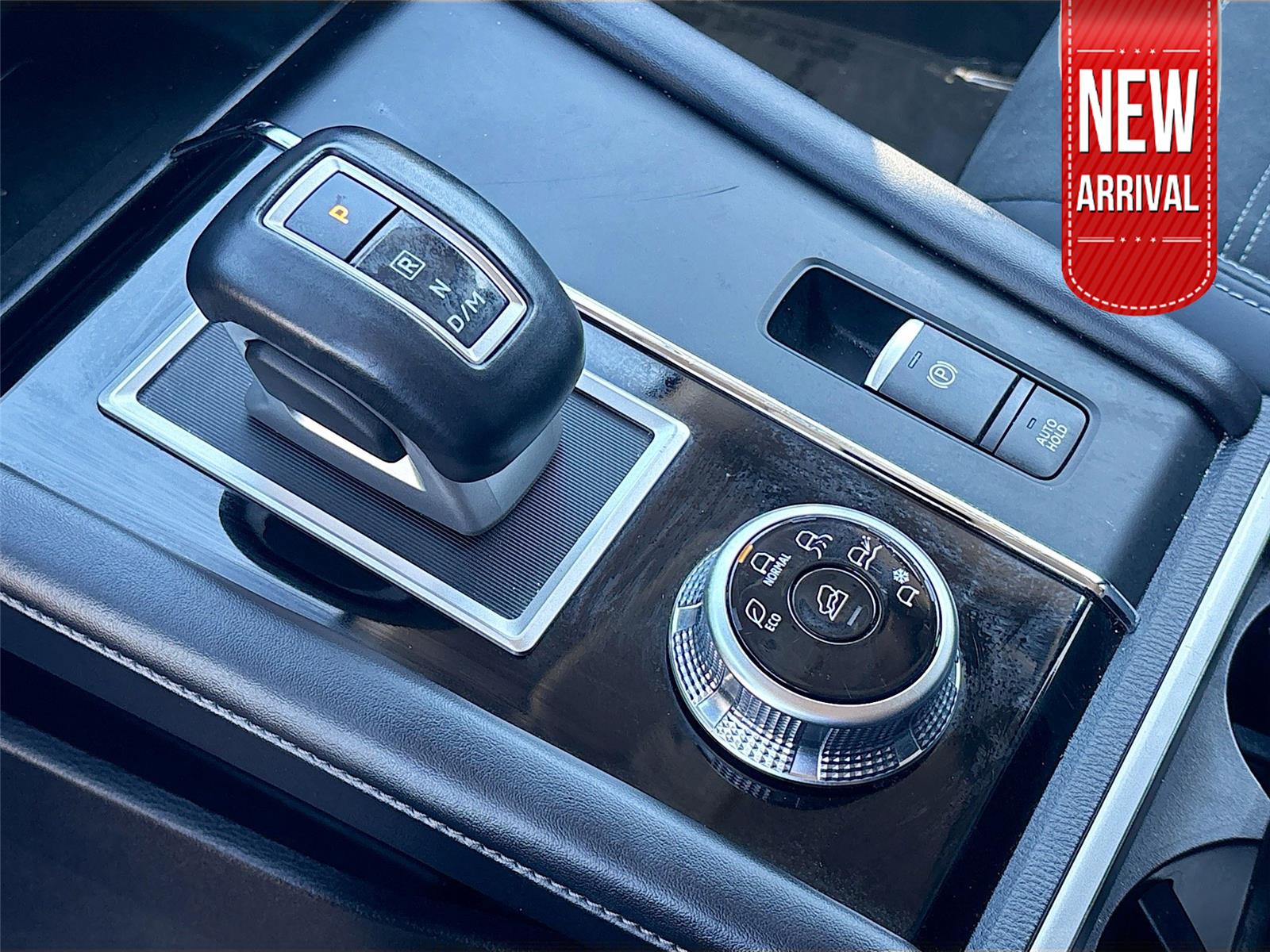 2024 MITSUBISHI OUTLANDER SE/BL