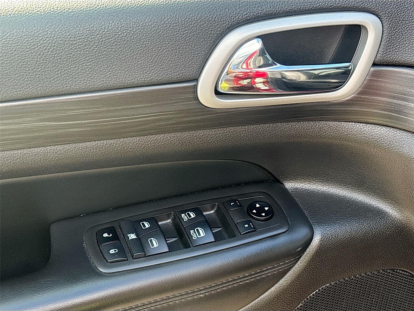 2021 Jeep Grand Cherokee Laredo E