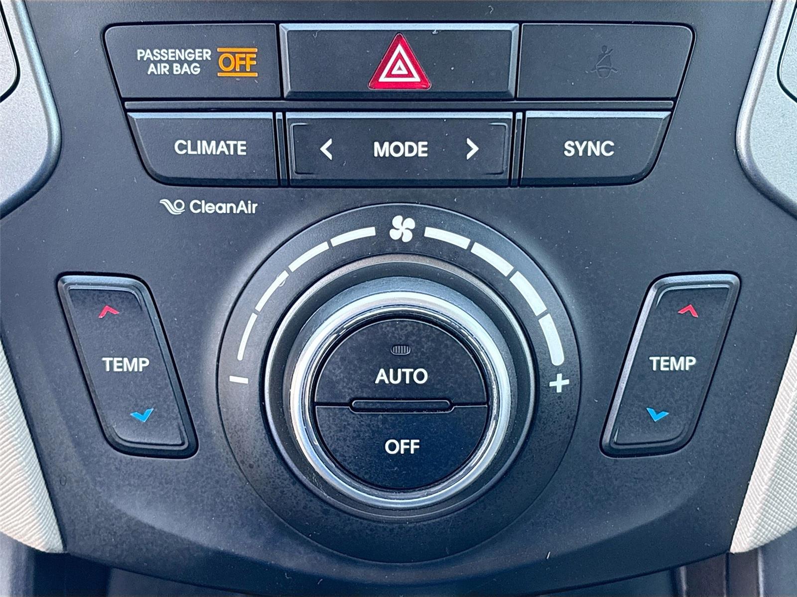 2017 Hyundai Santa Fe Sport 2.0T Ultimate