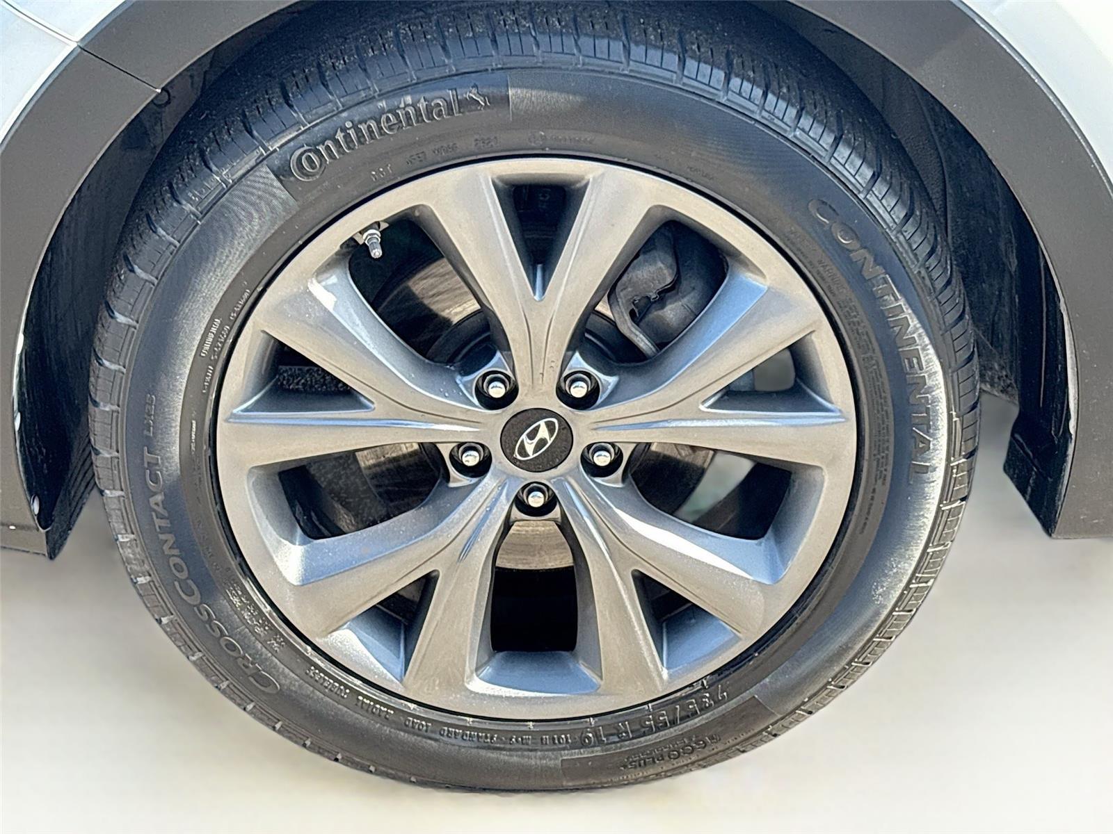 2017 Hyundai Santa Fe Sport 2.0T Ultimate