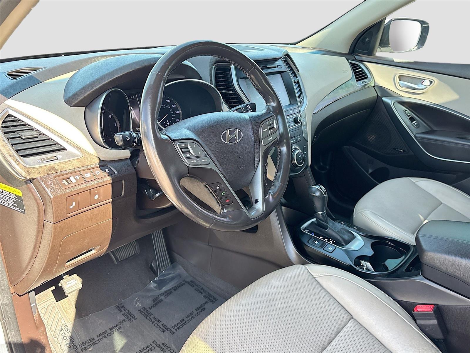 2017 Hyundai Santa Fe Sport 2.0T Ultimate