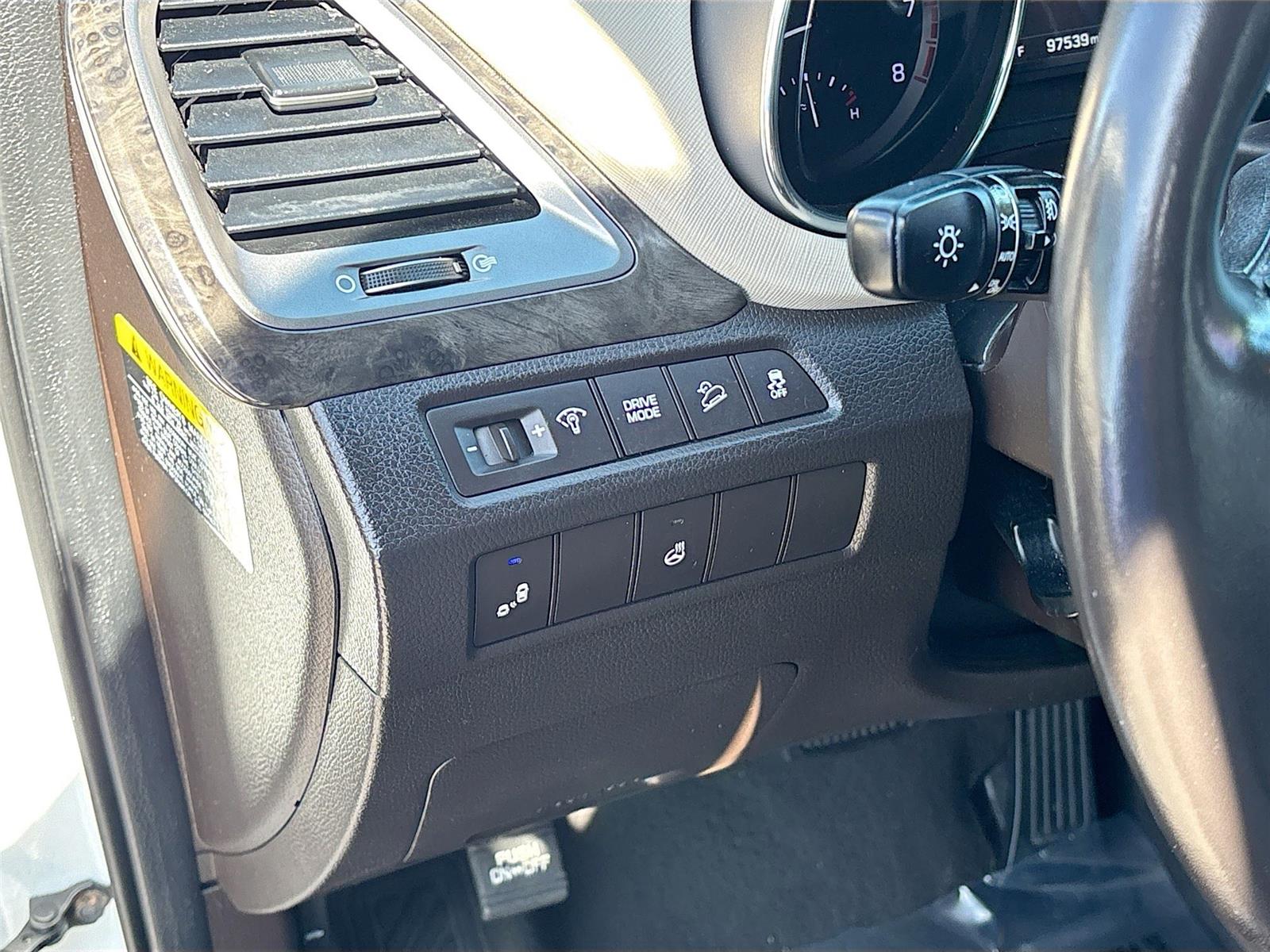 2017 Hyundai Santa Fe Sport 2.0T Ultimate